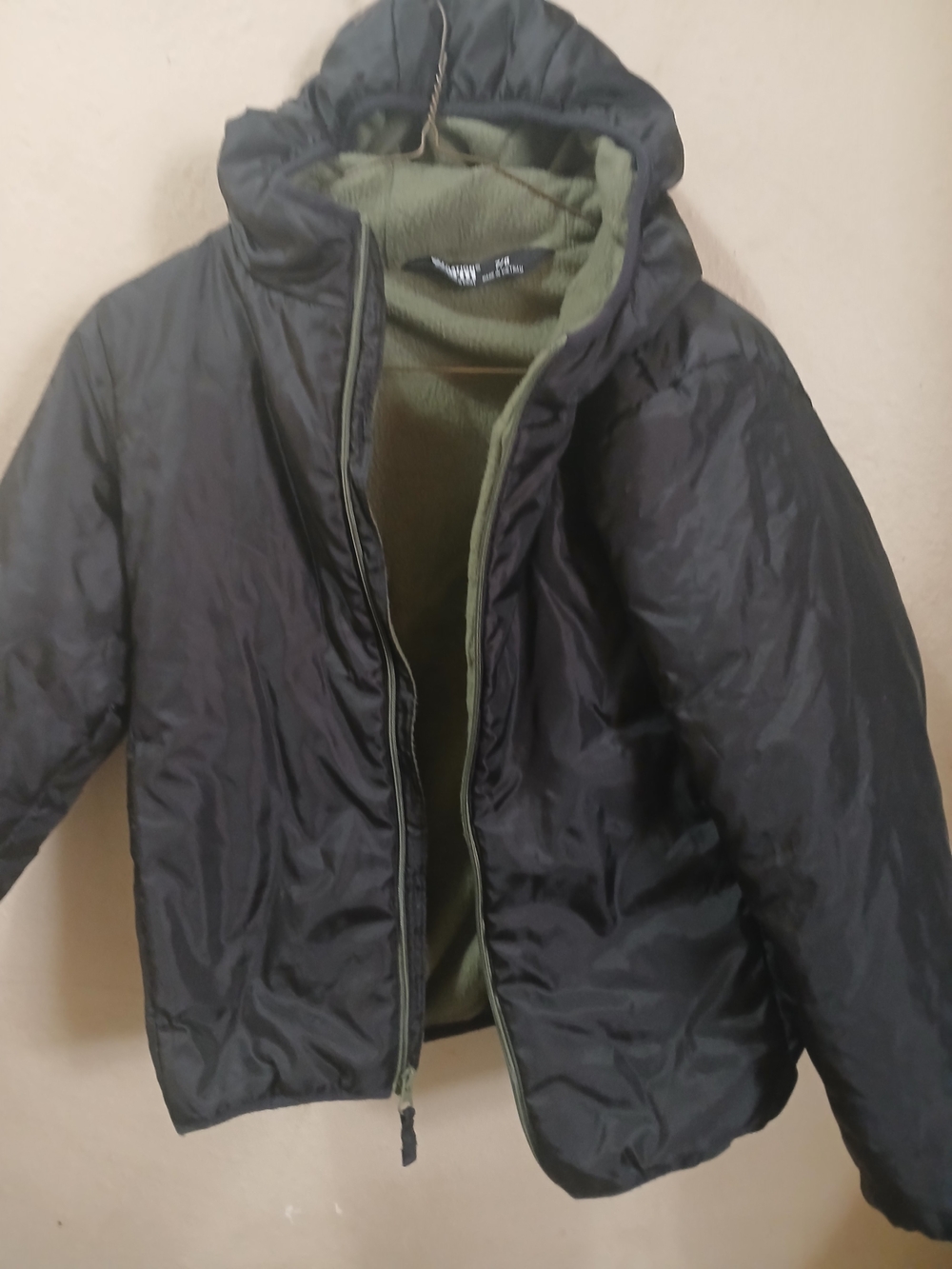 Kids Black & Olive Green Puffer Jacket with Hood Size 7/8